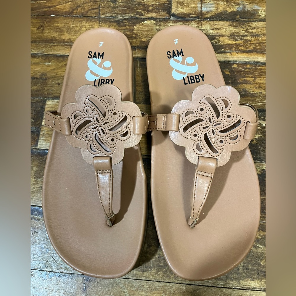 Sam and Libby tan size 7 women’s sandals